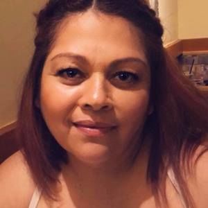 Meet your Posher, Claudia